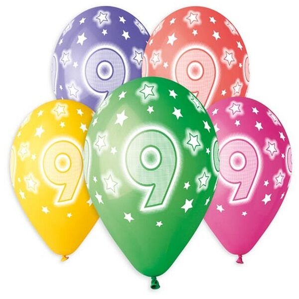 Pasztell színű számos lufi