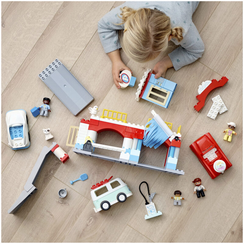 LEGO-10948 - Parkolóház és autómosó - 8. kép
