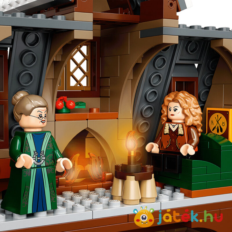 Lego Harry Potter 76388: Látogatás Roxmorts faluban, a fogadóba