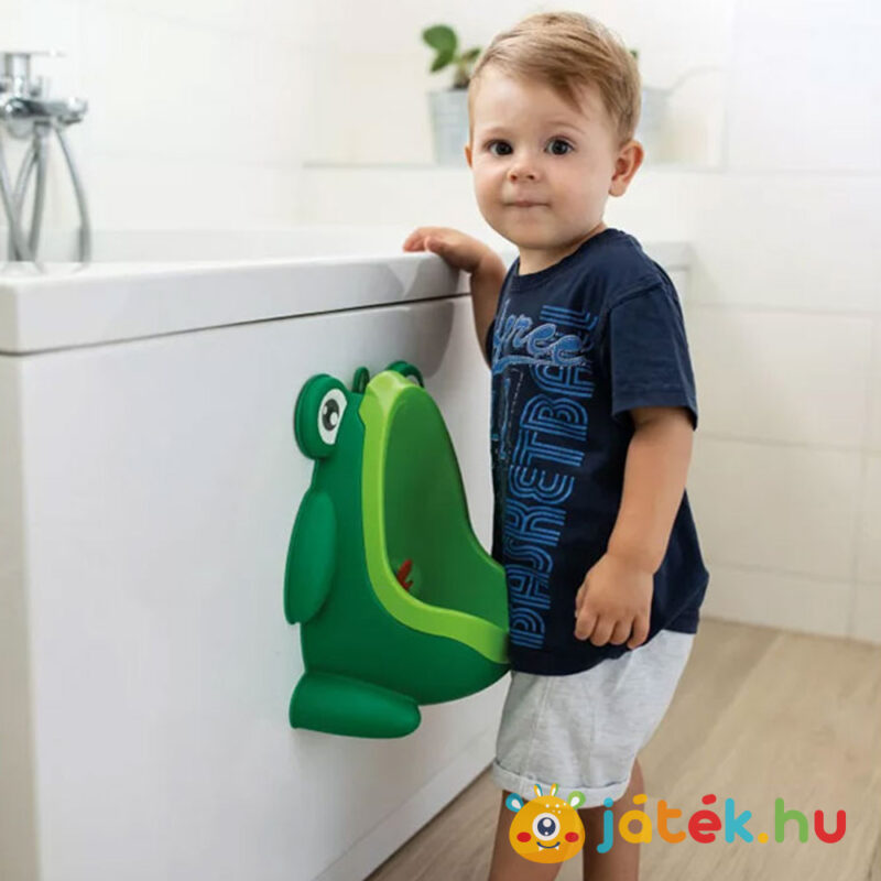 Happy Frog: Béka formájú kisfiú piszoár bili, használat közben - FreeON