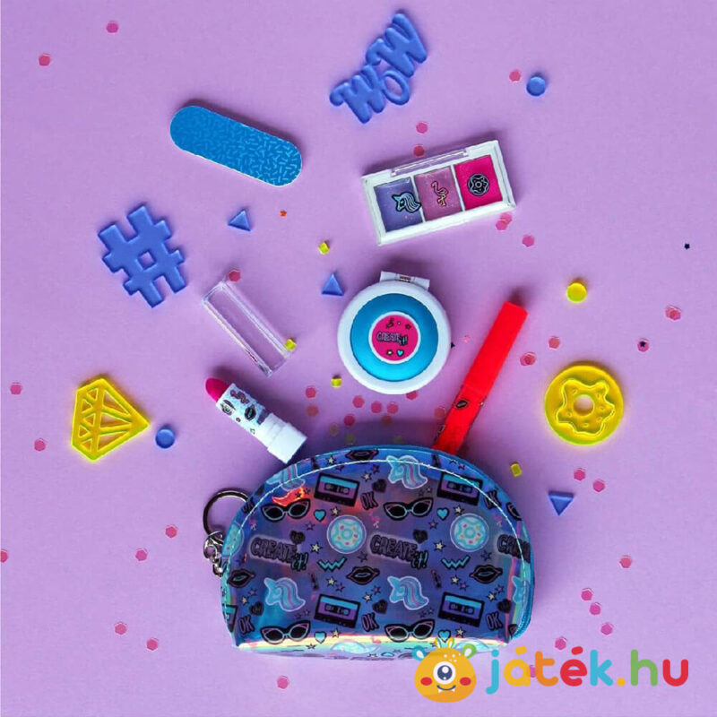 Make-Up sminkszett az asztalon, divatos neszeszerben (Create it!)