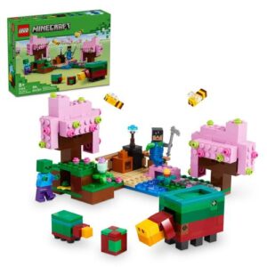 LEGO Minecraft: A cseresznyevirágos kert (21260)